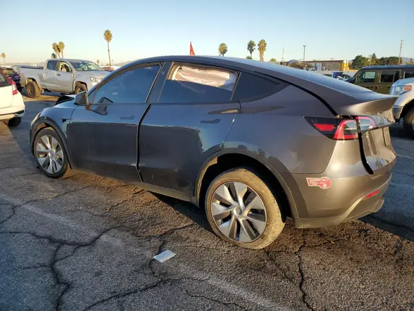 7SAYGDEE2PF928515 2023 TESLA MODEL Y - Image 2