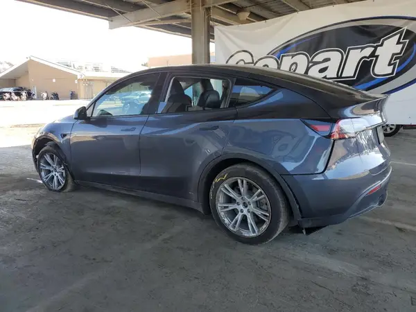 7SAYGDEE2PF928837 2023 TESLA MODEL Y - Image 2