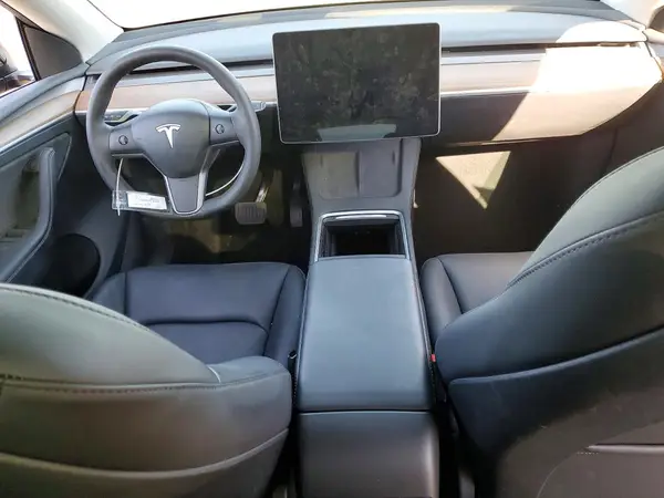 7SAYGDEE2PF939241 2023 TESLA MODEL Y - Image 8