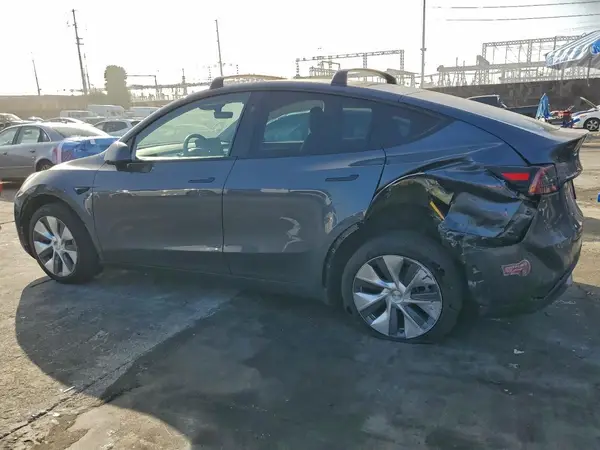 7SAYGDEE2RA217459 2024 TESLA MODEL Y - Image 2