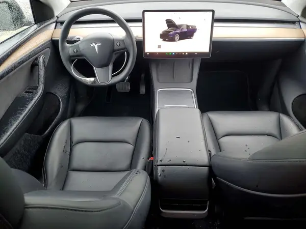 7SAYGDEE2RA219390 2024 TESLA MODEL Y - Image 8