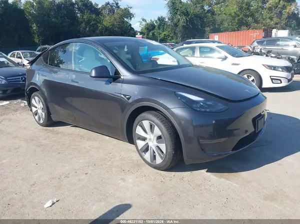 7SAYGDEE2RA220121 2024 TESLA MODEL Y - Image 1