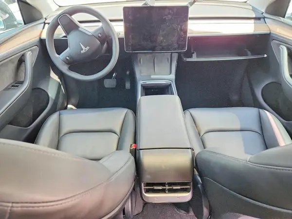 7SAYGDEE2RA222449 2024 TESLA MODEL Y - Image 8