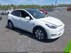 7SAYGDEE2RA223679 2024 TESLA MODEL Y