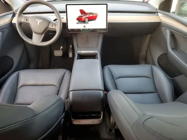 7SAYGDEE2RA225271 2024 TESLA MODEL Y - Image 8