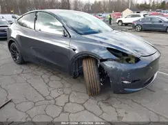 7SAYGDEE2RA233127 2024 TESLA MODEL Y