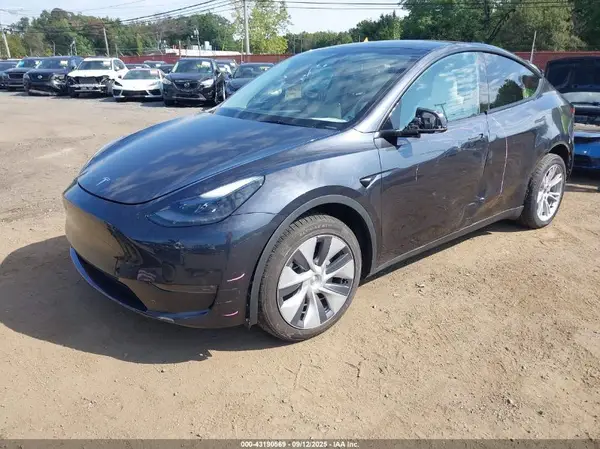 7SAYGDEE2RA234942 2024 TESLA MODEL Y - Image 2