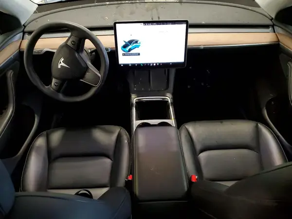 7SAYGDEE2RA240059 2024 TESLA MODEL Y - Image 8