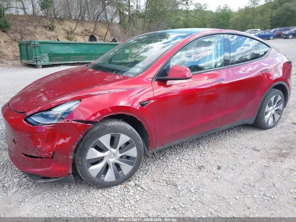 7SAYGDEE2RA241406 2024 TESLA MODEL Y - Image 2