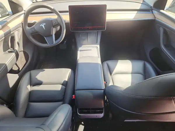 7SAYGDEE2RA241955 2024 TESLA MODEL Y - Image 8