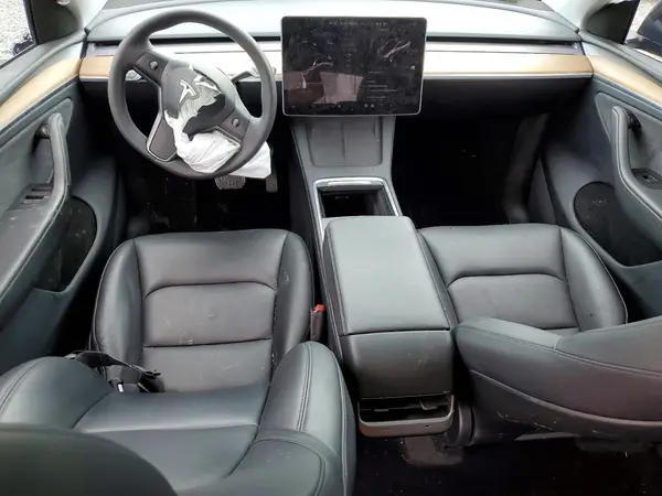 7SAYGDEE2RA242443 2024 TESLA MODEL Y - Image 8