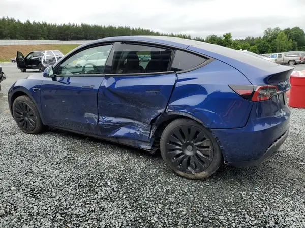 7SAYGDEE2RA246685 2024 TESLA MODEL Y - Image 2
