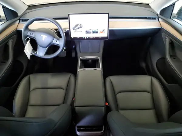 7SAYGDEE2RA246928 2024 TESLA MODEL Y - Image 8