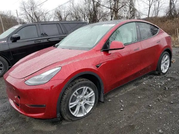 7SAYGDEE2RA247349 2024 TESLA MODEL Y - Image 1