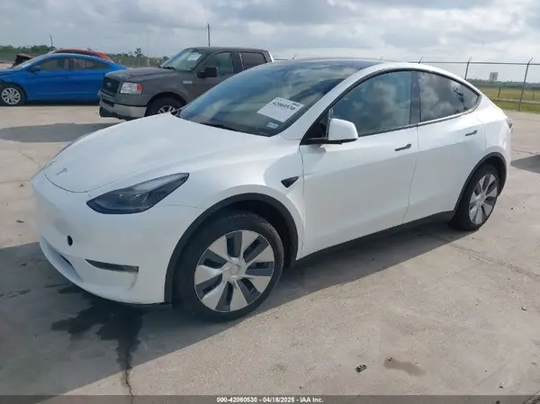 7SAYGDEE2RA248369 2024 TESLA MODEL Y - Image 2