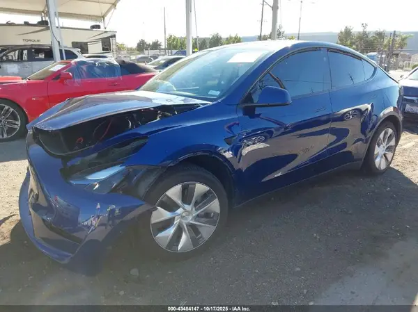 7SAYGDEE2RA252485 2024 TESLA MODEL Y - Image 2