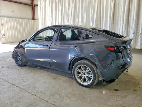 7SAYGDEE2RA254981 2024 TESLA MODEL Y - Image 2