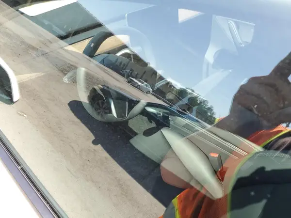 7SAYGDEE2RA257279 2024 TESLA MODEL Y - Image 8
