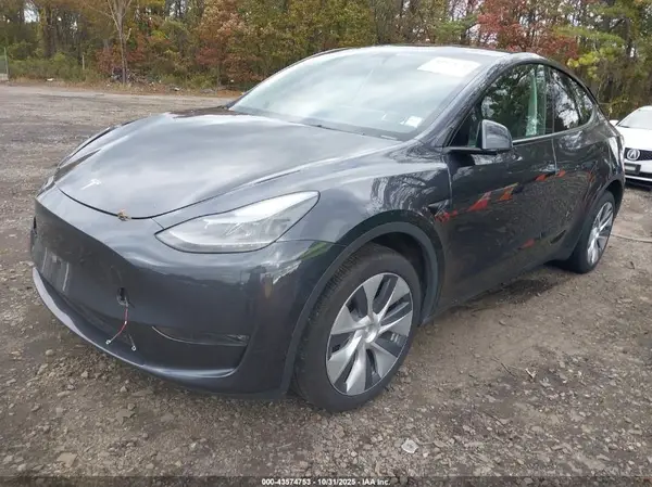 7SAYGDEE2RA258464 2024 TESLA MODEL Y - Image 2