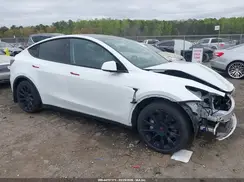 7SAYGDEE2RA258772 2024 TESLA MODEL Y