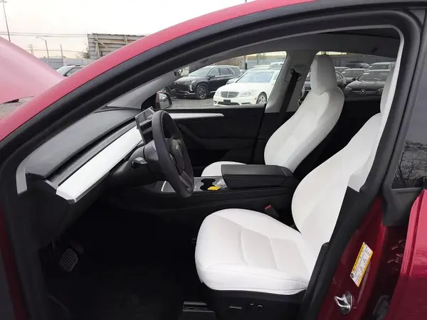 7SAYGDEE2RA258805 2024 TESLA MODEL Y - Image 8