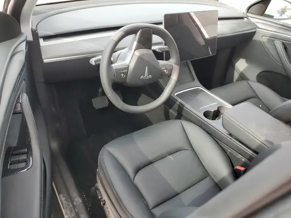 7SAYGDEE2RA259193 2024 TESLA MODEL Y - Image 8
