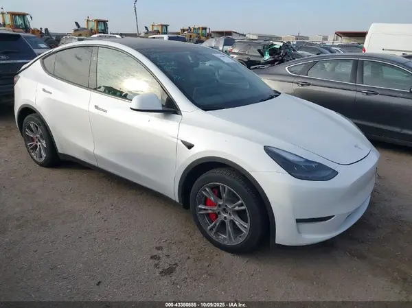 7SAYGDEE2RA259291 2024 TESLA MODEL Y - Image 1