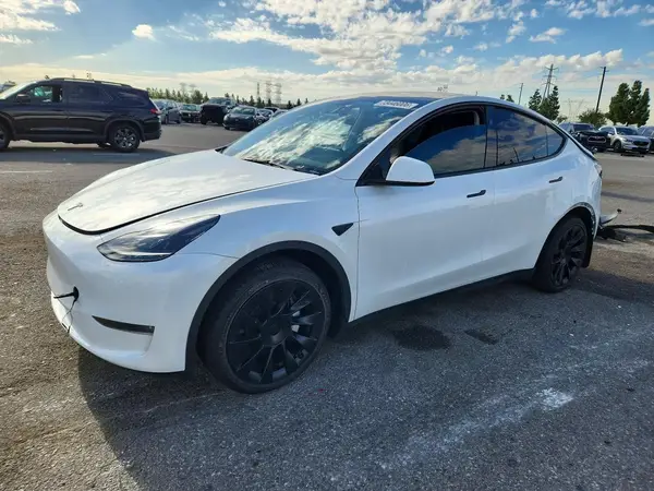7SAYGDEE2RA259436 2024 TESLA MODEL Y - Image 1