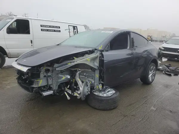 7SAYGDEE2RA266919 2024 TESLA MODEL Y - Image 1