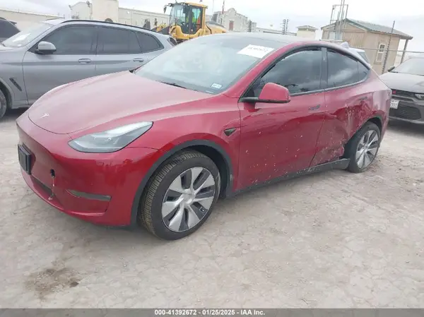 7SAYGDEE2RA268086 2024 TESLA MODEL Y - Image 2