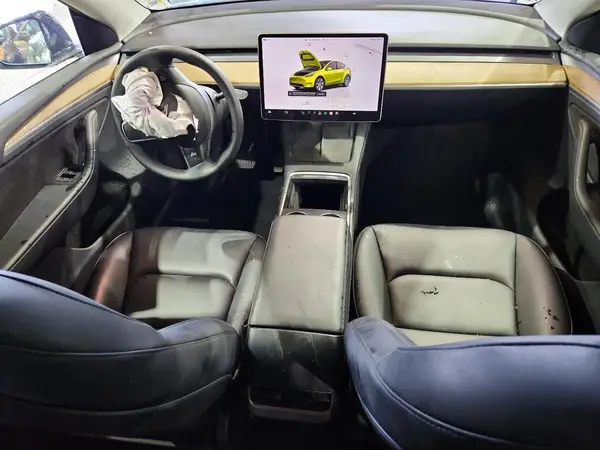 7SAYGDEE2RA269156 2024 TESLA MODEL Y - Image 8