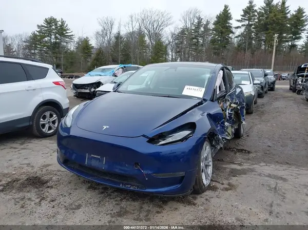 7SAYGDEE2RA269447 2024 TESLA MODEL Y - Image 2