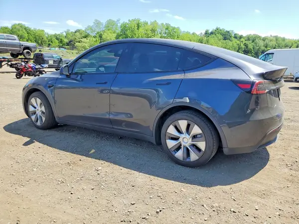 7SAYGDEE2RA272591 2024 TESLA MODEL Y - Image 2