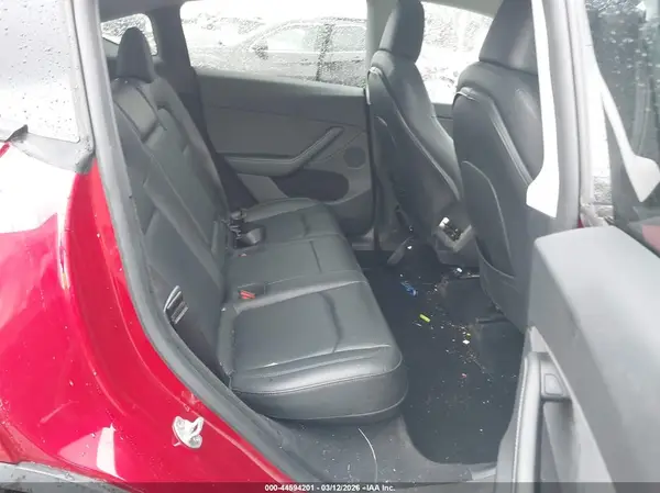 7SAYGDEE2RA274227 2024 TESLA MODEL Y - Image 8