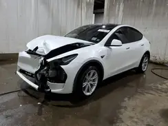 7SAYGDEE2RA275202 2024 TESLA MODEL Y