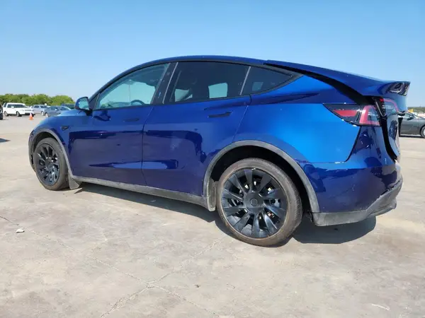 7SAYGDEE2RA279895 2024 TESLA MODEL Y - Image 2
