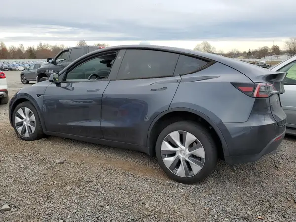 7SAYGDEE2RA283865 2024 TESLA MODEL Y - Image 2