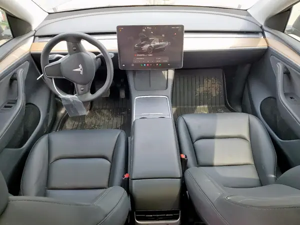 7SAYGDEE2RA287446 2024 TESLA MODEL Y - Image 8
