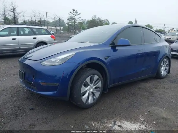 7SAYGDEE2RA287463 2024 TESLA MODEL Y - Image 2