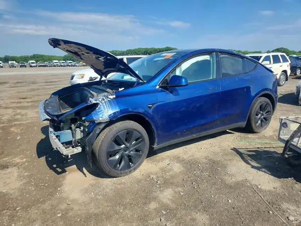 7SAYGDEE2RA301815 2024 TESLA MODEL Y - Image 1