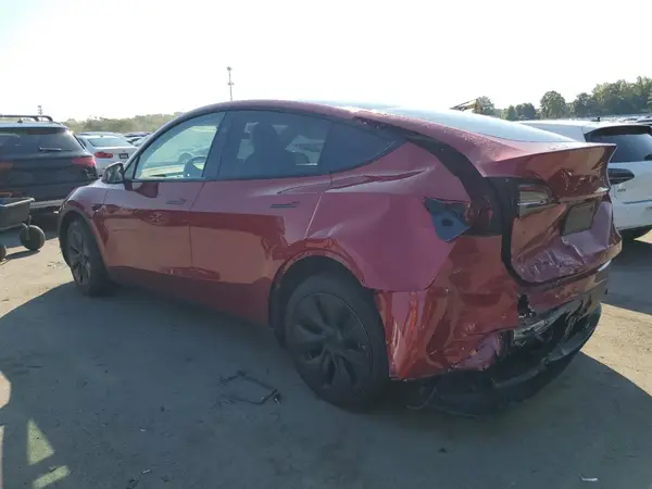 7SAYGDEE2RA302074 2024 TESLA MODEL Y - Image 2
