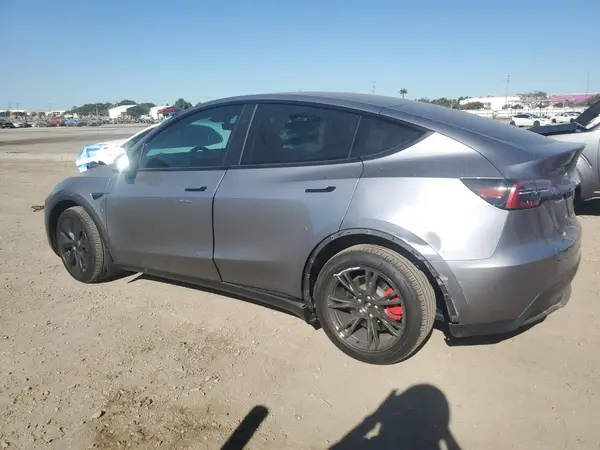 7SAYGDEE2RA311227 2024 TESLA MODEL Y - Image 2