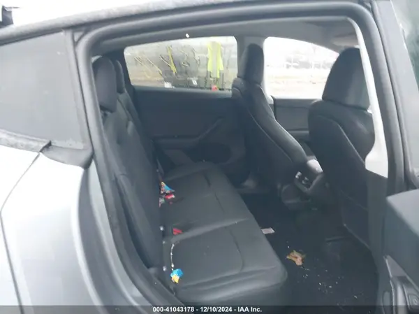 7SAYGDEE2RA311485 2024 TESLA MODEL Y - Image 8