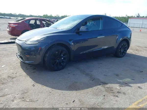 7SAYGDEE2RA317125 2024 TESLA MODEL Y - Image 2