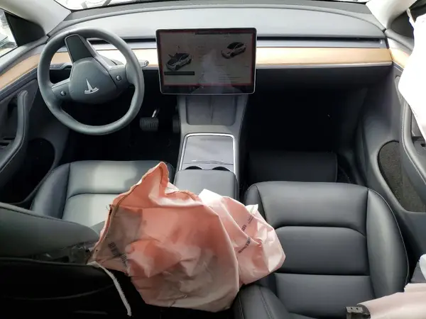 7SAYGDEE2RA328562 2024 TESLA MODEL Y - Image 8