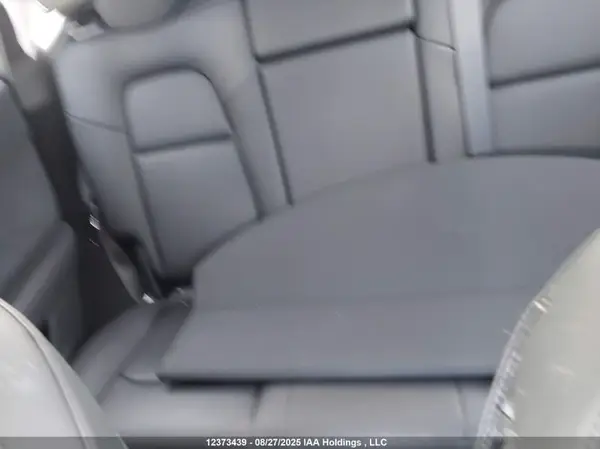 7SAYGDEE2RF012257 2024 TESLA MODEL Y - Image 8