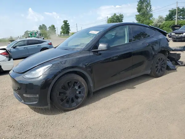 7SAYGDEE2RF012419 2024 TESLA MODEL Y - Image 1