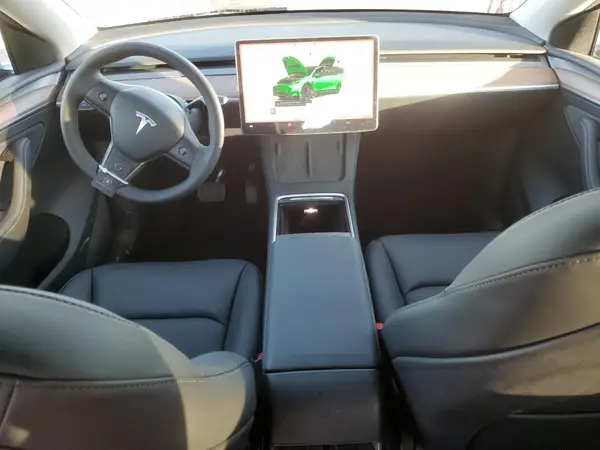 7SAYGDEE2RF025302 2024 TESLA MODEL Y - Image 8