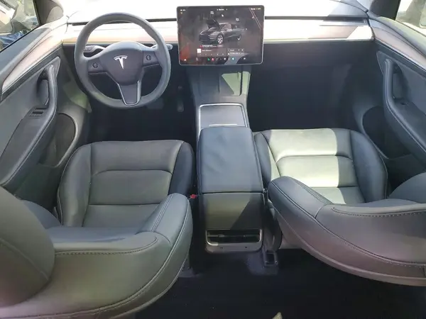 7SAYGDEE2RF031469 2024 TESLA MODEL Y - Image 8