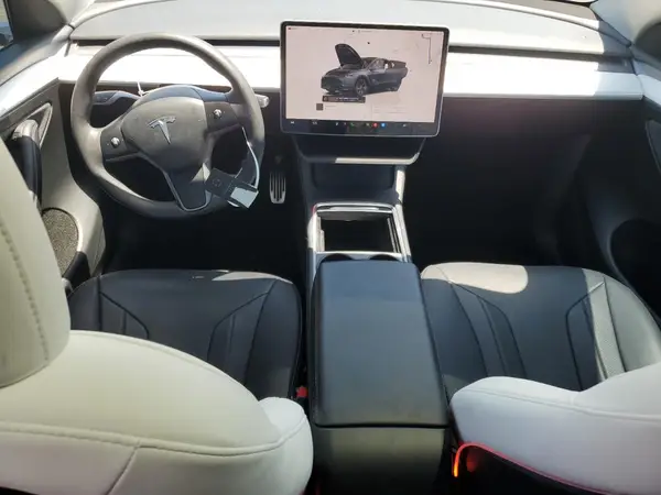 7SAYGDEE2RF059384 2024 TESLA MODEL Y - Image 8